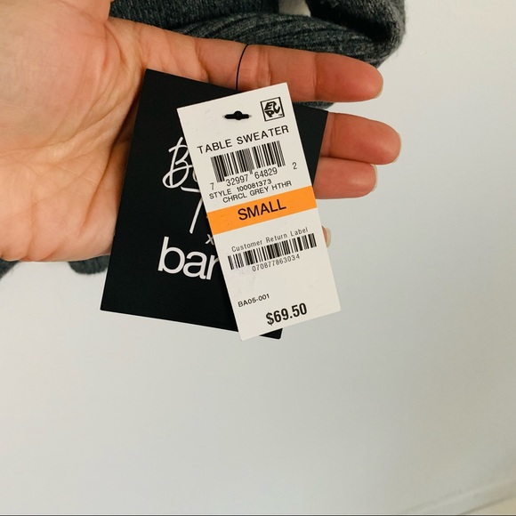 Becca Tilley Bar III Sweater in Gray with stretch - Picture 4 of 6